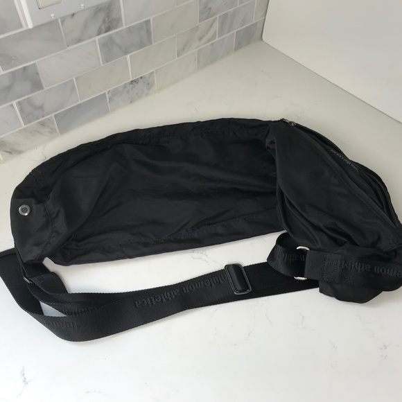 lululemon athletica Handbags - LULULEMON YOGA MAT BAG BLACK